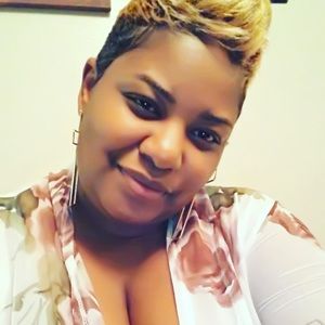 Meet your Posher, Rhonda